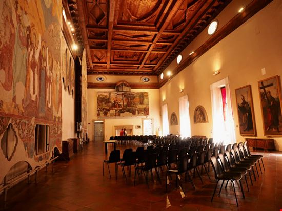 Palazzo dei Diamanti, Ferrara Ferrara Shutterstock.com 